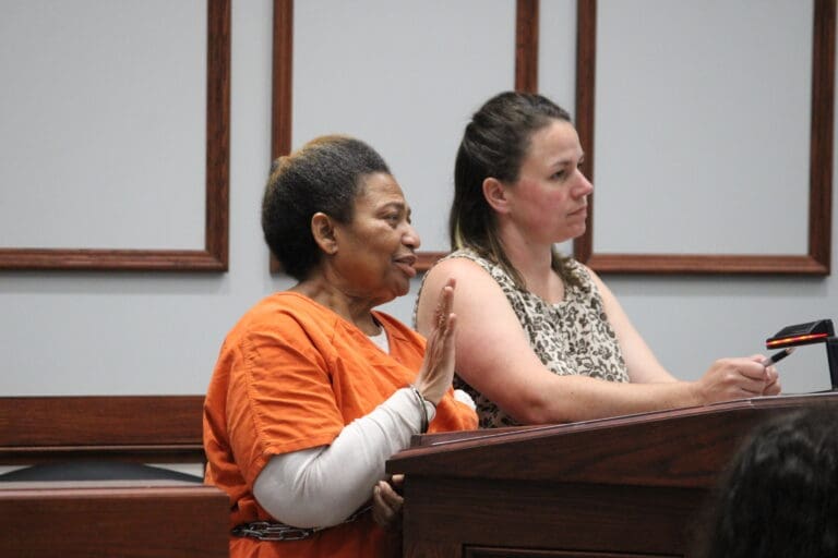 Murray woman pleads guilty to abusing corpse